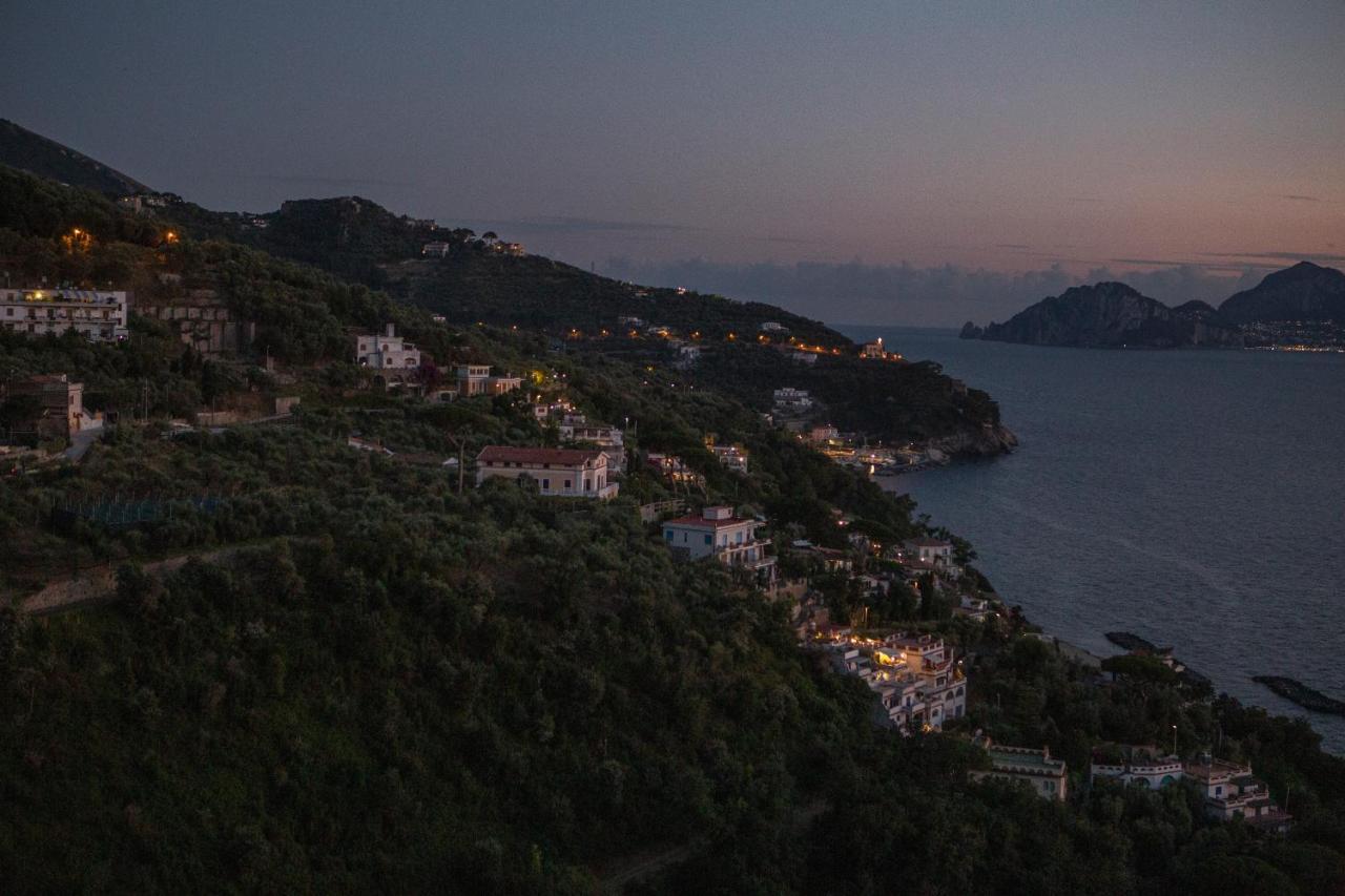 Vista Di Capri Massa Lubrense