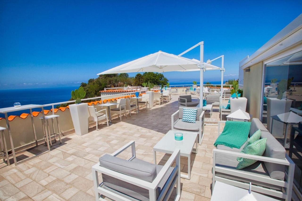 Vista Di Capri Hotel 4*