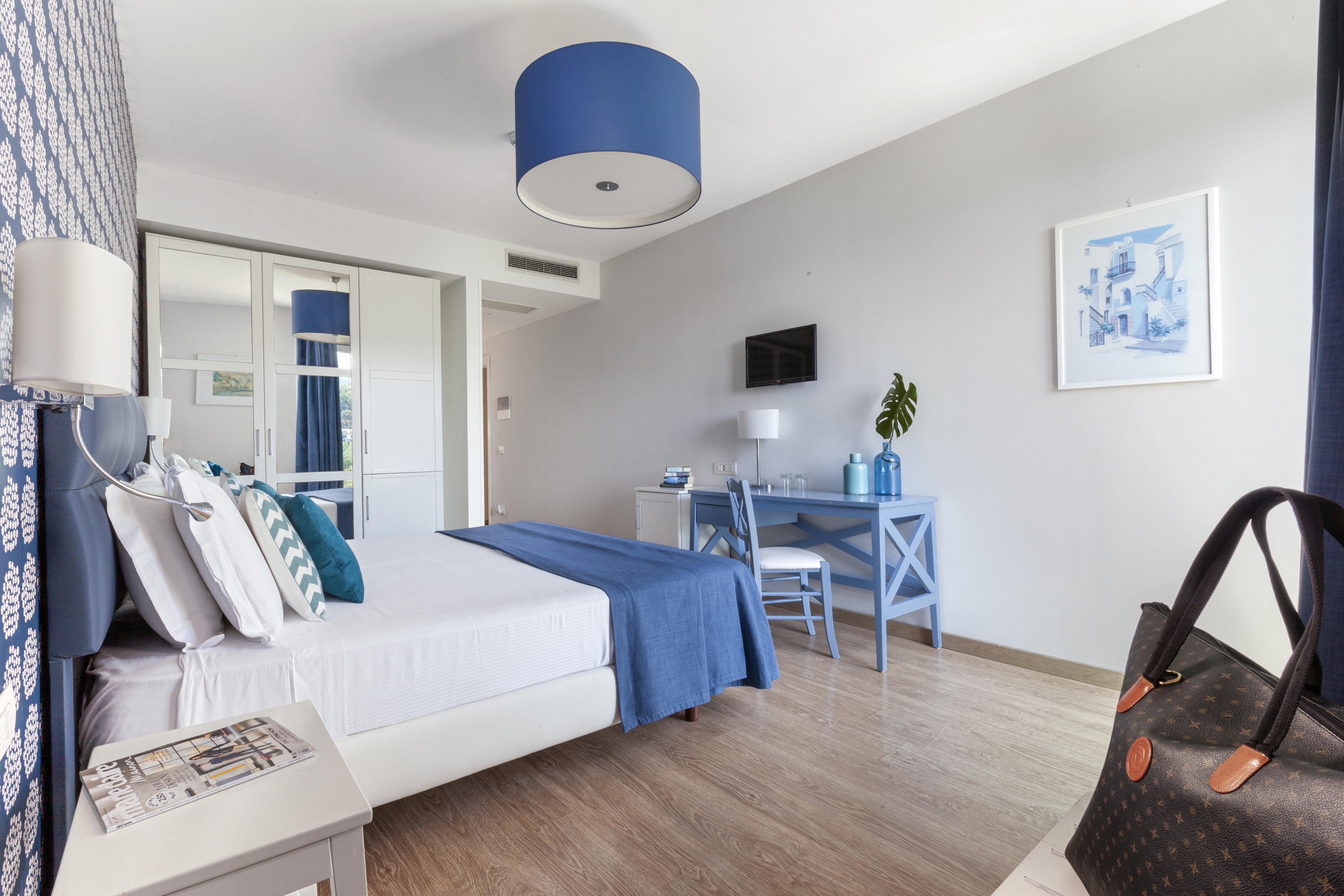 Hotel Vista Di Capri 4*